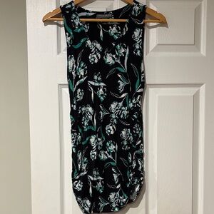 A Pea in the Pod Black and Green Floral Tank Top